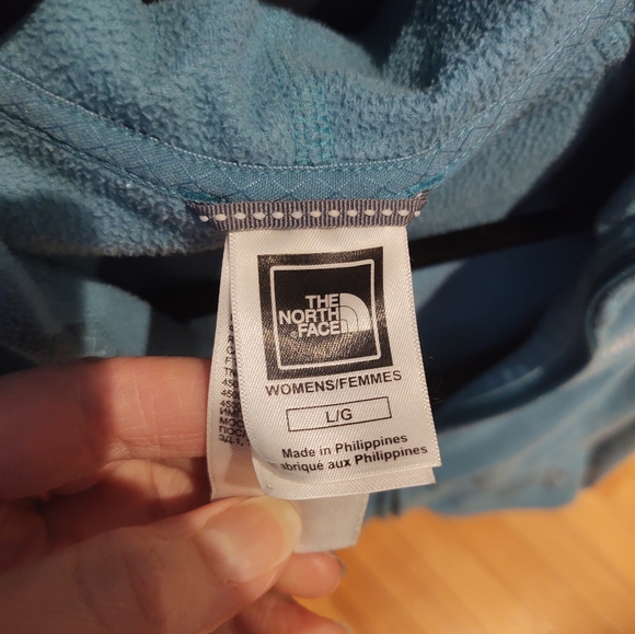 Women's North Face zip up hoodie - Picture 5 of 5